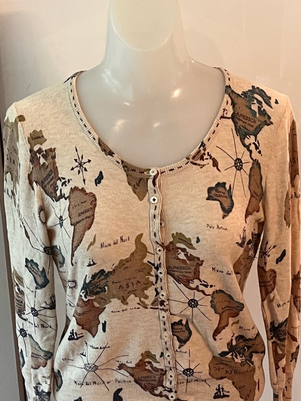 Guinevere Anthropologie Beige Map-Print Button Front Cardigan size M